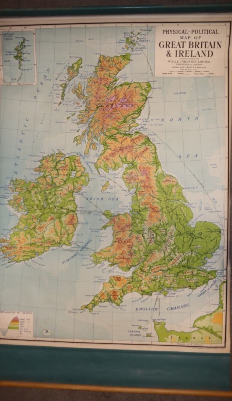1959 A.J. Nystorm 50"×36" Classroom Pull Down Map Of Britain (Mount Included)